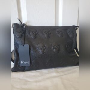 IoPelle Skull Leather Bag